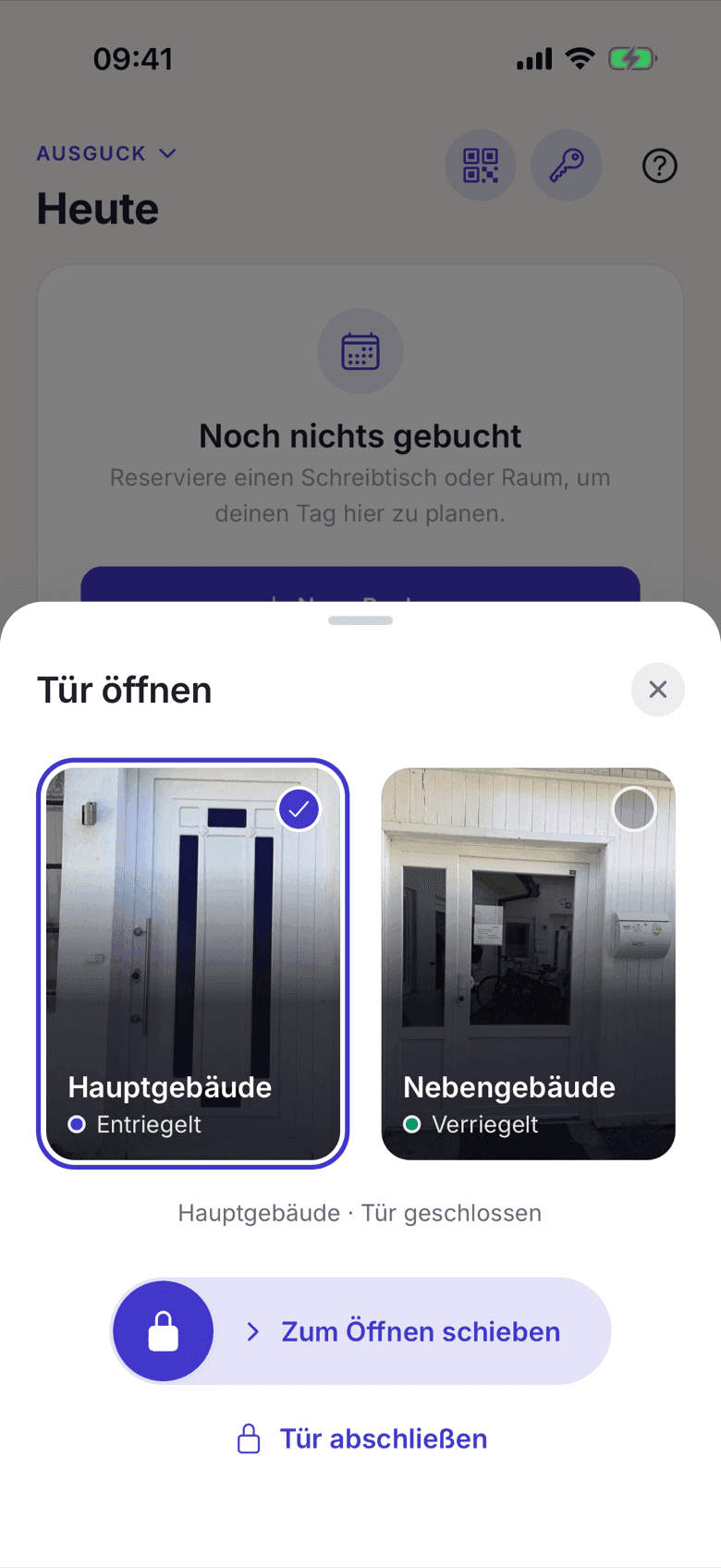 Der Knopf Tür abschließen unter dem Schieber zum Öffnen