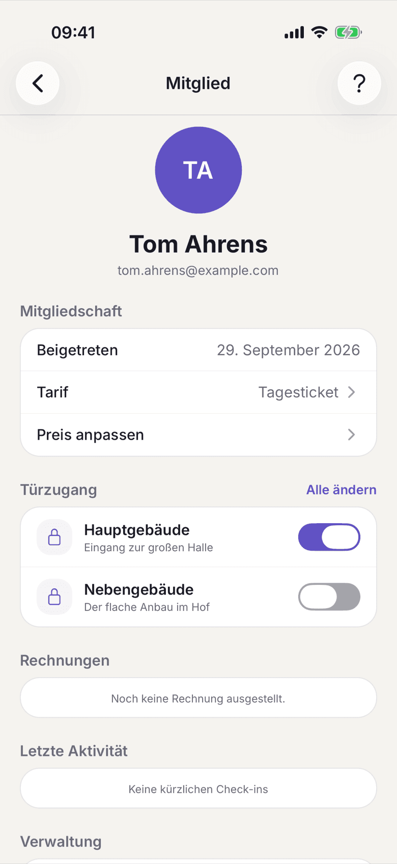 Türzugang in der Mitgliedsakte mit einem Schalter je Tür